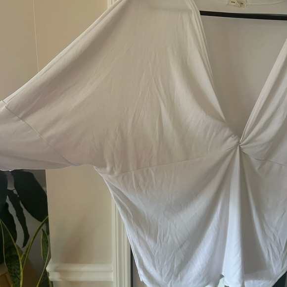 Silence and noise tunic. - Picture 2 of 3